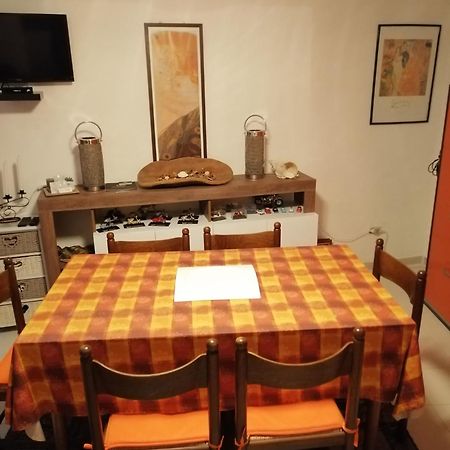 Luni Casa Dolce Casa Posto Accogliente Tranquillo Apartment Nicola Екстериор снимка